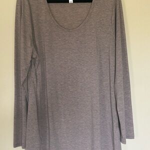 Women's Long Sleeve Top in Gray